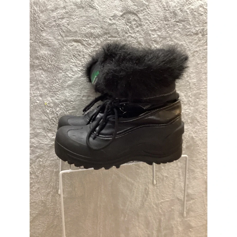 Itasca Kids Black Thinsulate Winter Snow Boots with Fur Trim